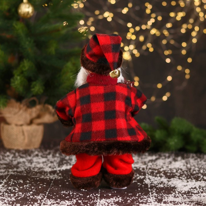 Дед Мороз "В полосатом свитере и с посохом" 27 см, двигается, красно-коричневый - фото 3 - id-p184008770