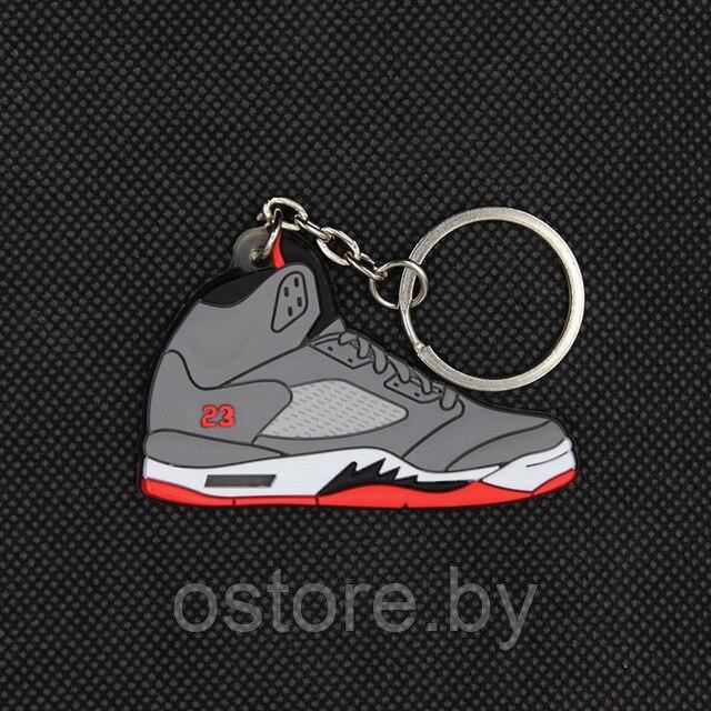 Брелоки для ключей для мужчин и женщин, мини-брелок с разноцветными кроссовками, Баскетбольная обувь - фото 1 - id-p184047599