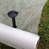 Шпилька пластиковая 18 см для крепления спанбонда, агроткани, сетки от кротов с отверстием для подвязки, фото 2