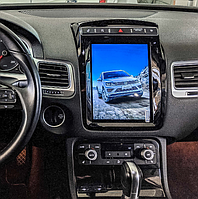 Штатное головное мультимедийное устройство VW Touareg 2011+ Tesla-Style Android 9.0