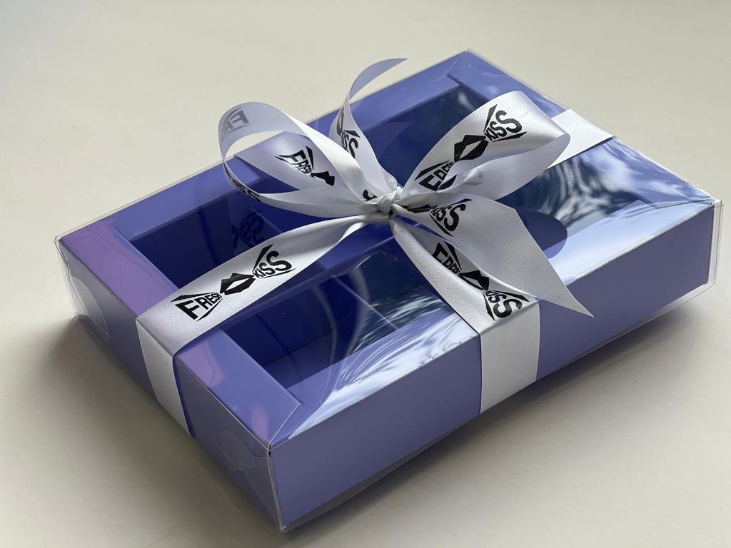 Коробка для 6 конфет с вклеенным окном, Лавандовая, 155х115х h30 мм - фото 1 - id-p184368026