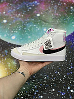 Кроссовки Nike Blazer Mid 77 SE GS White Pink Black 37 (23,5 см)