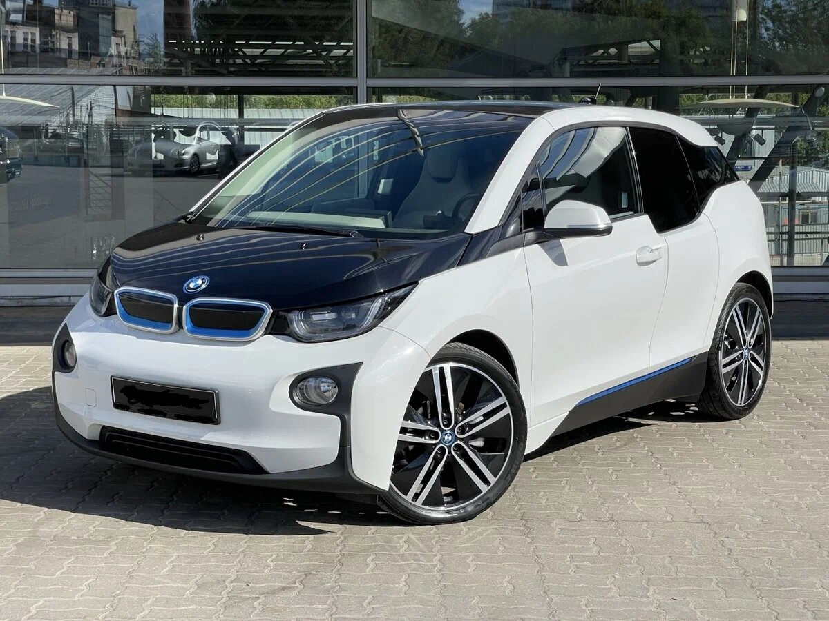 Посуточная аренда BMW i3 REX