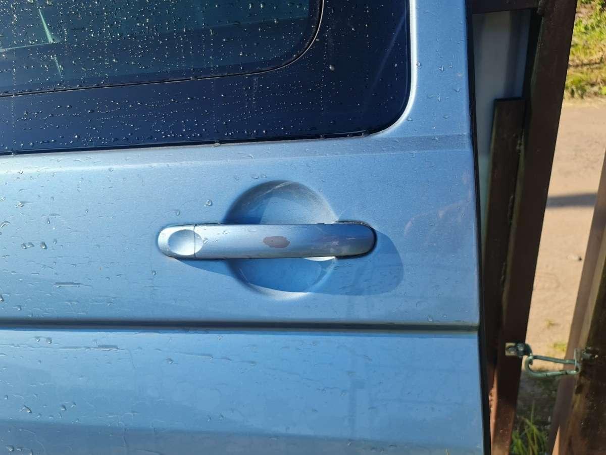 Ручка наружная сдвижной двери правой Volkswagen Caravelle T5