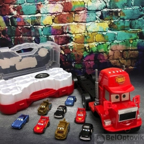Грузовик - трейлер Lightning McQueen 95 (Молния Маккуин 95) 8 машинок в парковке - чемоданчике запасной