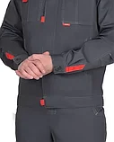Костюм "СИРИУС-ФАВОРИТ-РОСС" куртка, брюки темно-серый со светло-серым и красным, фото 2
