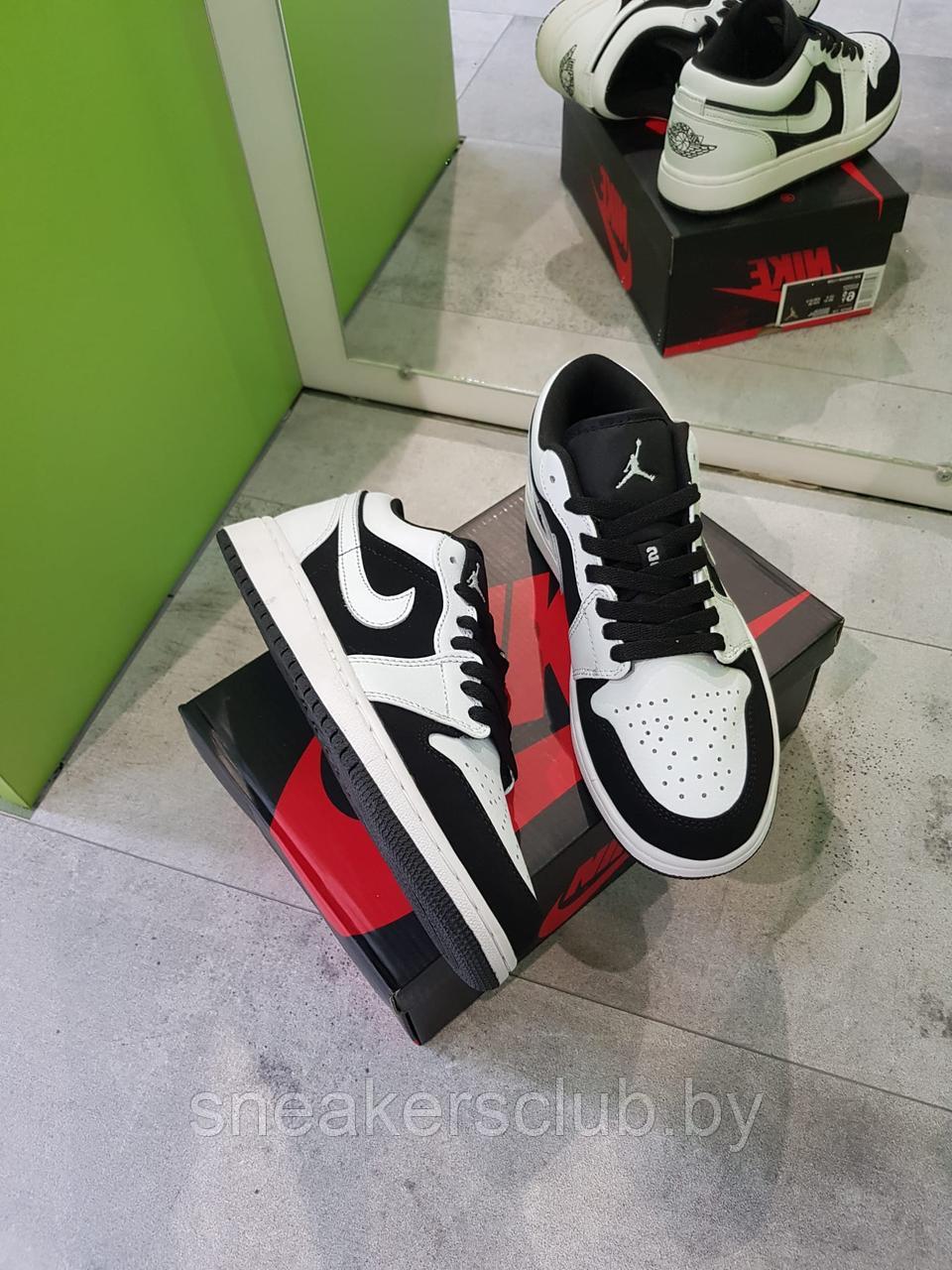 Кроссовки женские Nike Jordan 1 Low / черно-белые / повседневные / подростковые / летние / осенние - фото 7 - id-p184887998