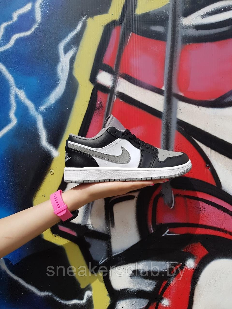 Кроссовки женские Nike Jordan 1 Low / повседневные / подростковые / летние / осенние - фото 5 - id-p184889208