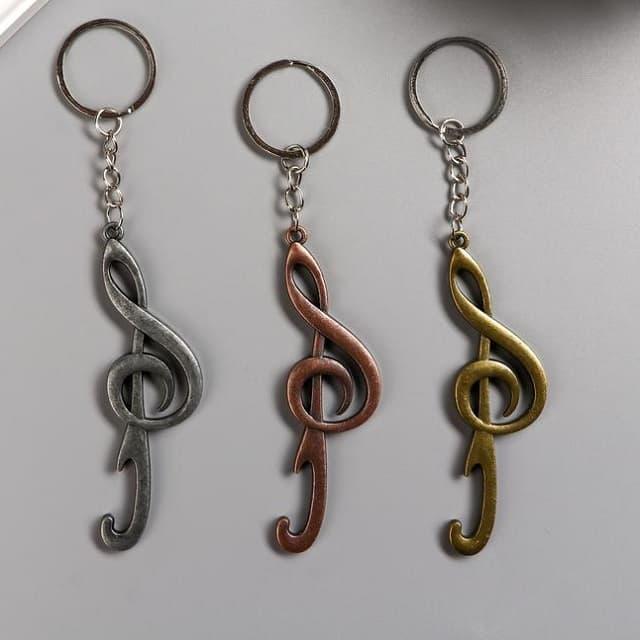 Брелок-открывалка «Скрипичный ключ» цвет: микс