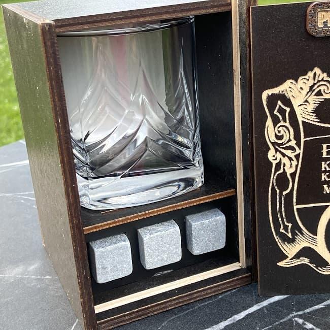 Подарочный набор для виски «Мужчина №1» камни для виски, стакан - фото 5 - id-p173114036