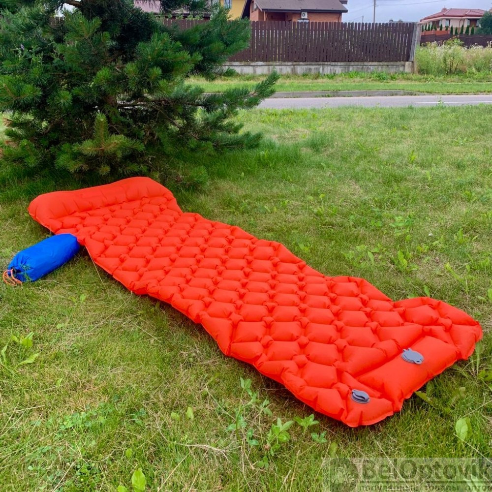 Туристический сверхлегкий матрас со встроенным насосом SLEEPING PAD и воздушной подушкой Оранжевый - фото 5 - id-p184855357
