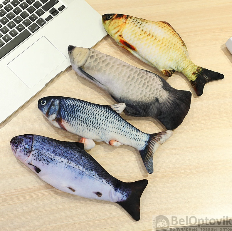 Игрушка для кошки Живая рыбка Толстолобик с подвижным хвостом / работает от USB, 28 см - фото 3 - id-p184977662