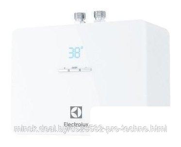 Проточный электрический водонагреватель Electrolux NPX 4 Aquatronic Digital 2.0