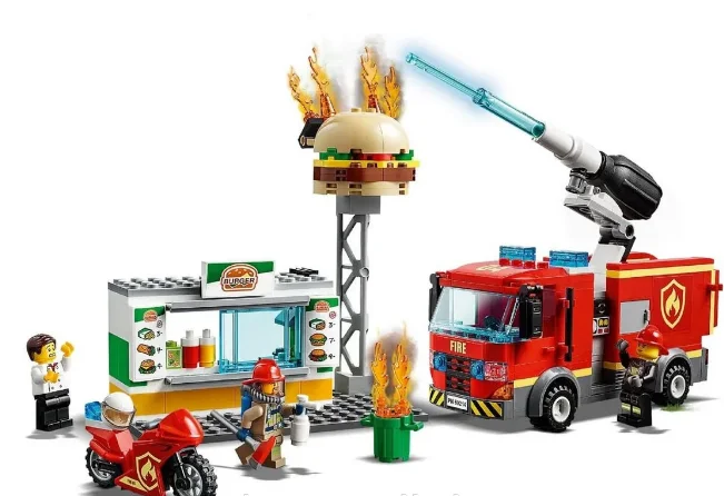 Детский Конструктор Lari City "Пожар в бургер-кафе", 345 деталей, аналог LEGO, арт.11213 - фото 2 - id-p185109187