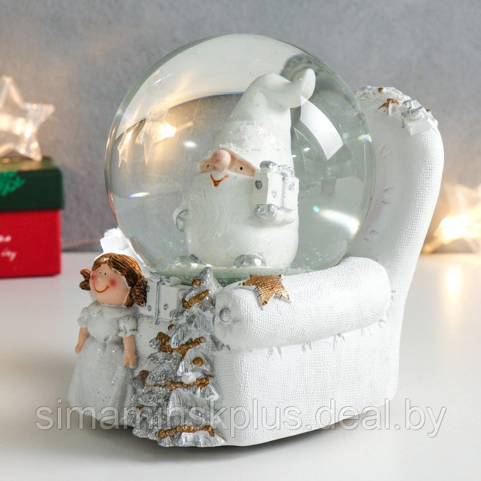 Сувенир полистоун водяной шар музыка "Дед Морозик на кресле" белый 11,5х11,5х14 см - фото 4 - id-p185171352