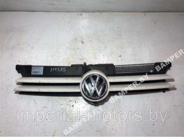 Решетка радиатора Volkswagen Golf 4 - фото 1 - id-p128939667