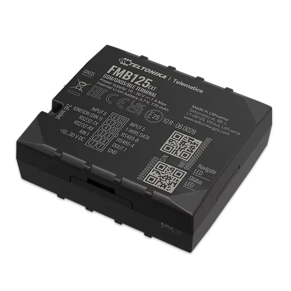 Автомобильный GPS трекер Teltonika FMB125