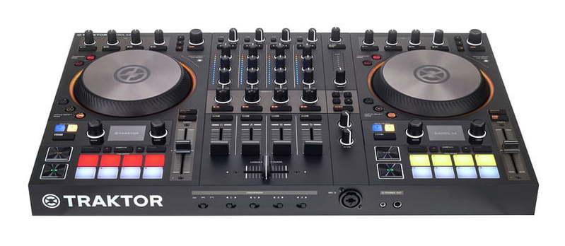 DJ контроллер Native Instruments Traktor Kontrol S4 Mk3 - фото 5 - id-p185426650