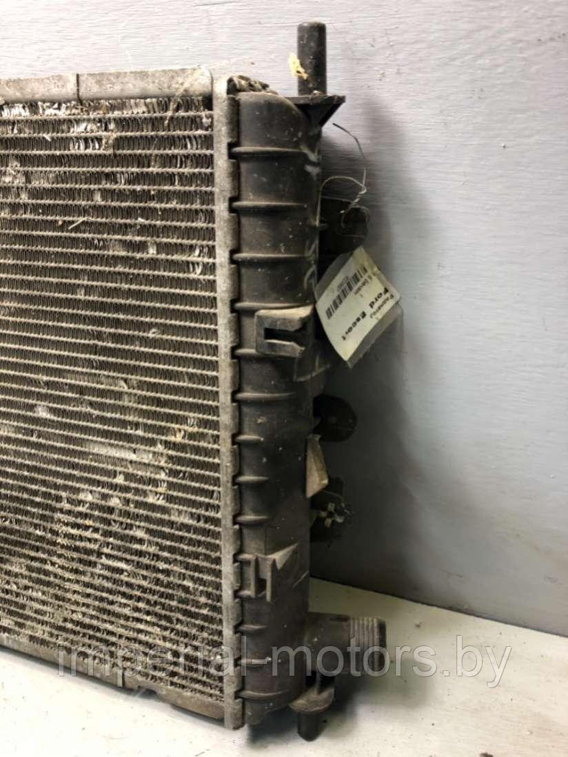Радиатор основной Ford Escort 6 - фото 2 - id-p128938499
