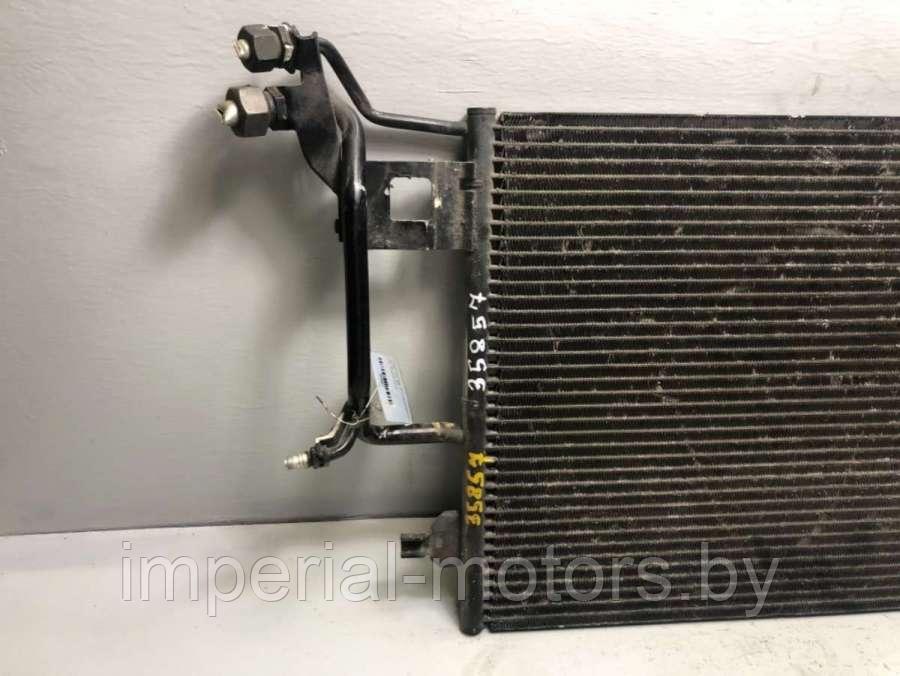 Радиатор кондиционера Audi A4 B5 (S4,RS4) - фото 2 - id-p128940380