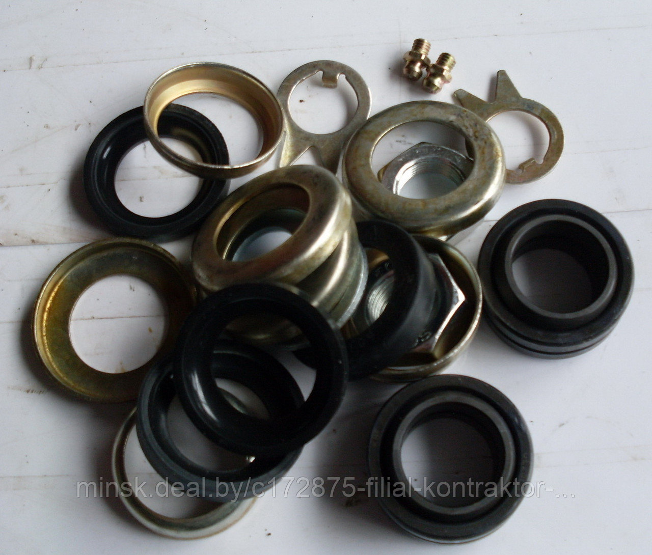 Ремкомплект дверных петель шевроле тахо 840. Ремкомплект шарниров. Втулка дверной петли 7705010084. Ремкомплект шарниров ц63. Ремкомплект шарниров.