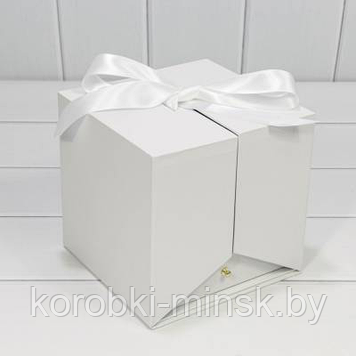 Коробка-сюрприз "Куб"  18,8*18,8*18,4см, Белый