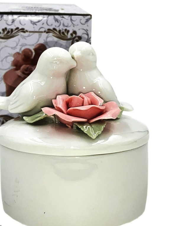 Подарочная шкатулка -цветок из фарфора для украшений 3 дизайна - фото 3 - id-p185527407