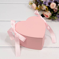 Подарочная коробка Сердце 11,4*11,4*6см с лентами Розовый