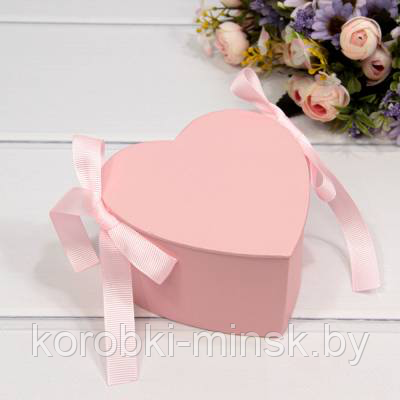 Подарочная коробка Сердце 11,4*11,4*6см с лентами Розовый - фото 1 - id-p185527746