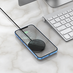 Беспроводное зарядное устройство магнитное MagSafe Charger для Apple iPhone 5W / 7.5W / 10W / 15W