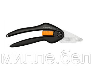 Ножницы универсальные SP28 FISKARS Single Step (лезвие - углеродистая сталь. для резки различный материалов.