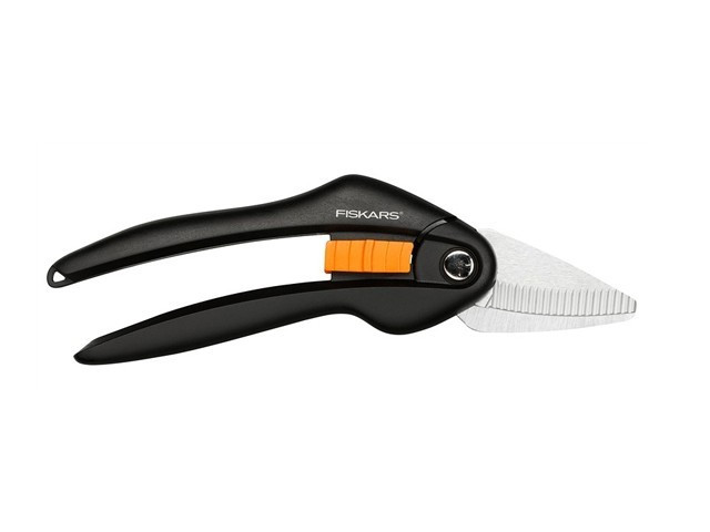 Ножницы универсальные SP28 Single Step FISKARS (лезвие - углеродистая сталь. для резки различный материалов. - фото 1 - id-p185822136