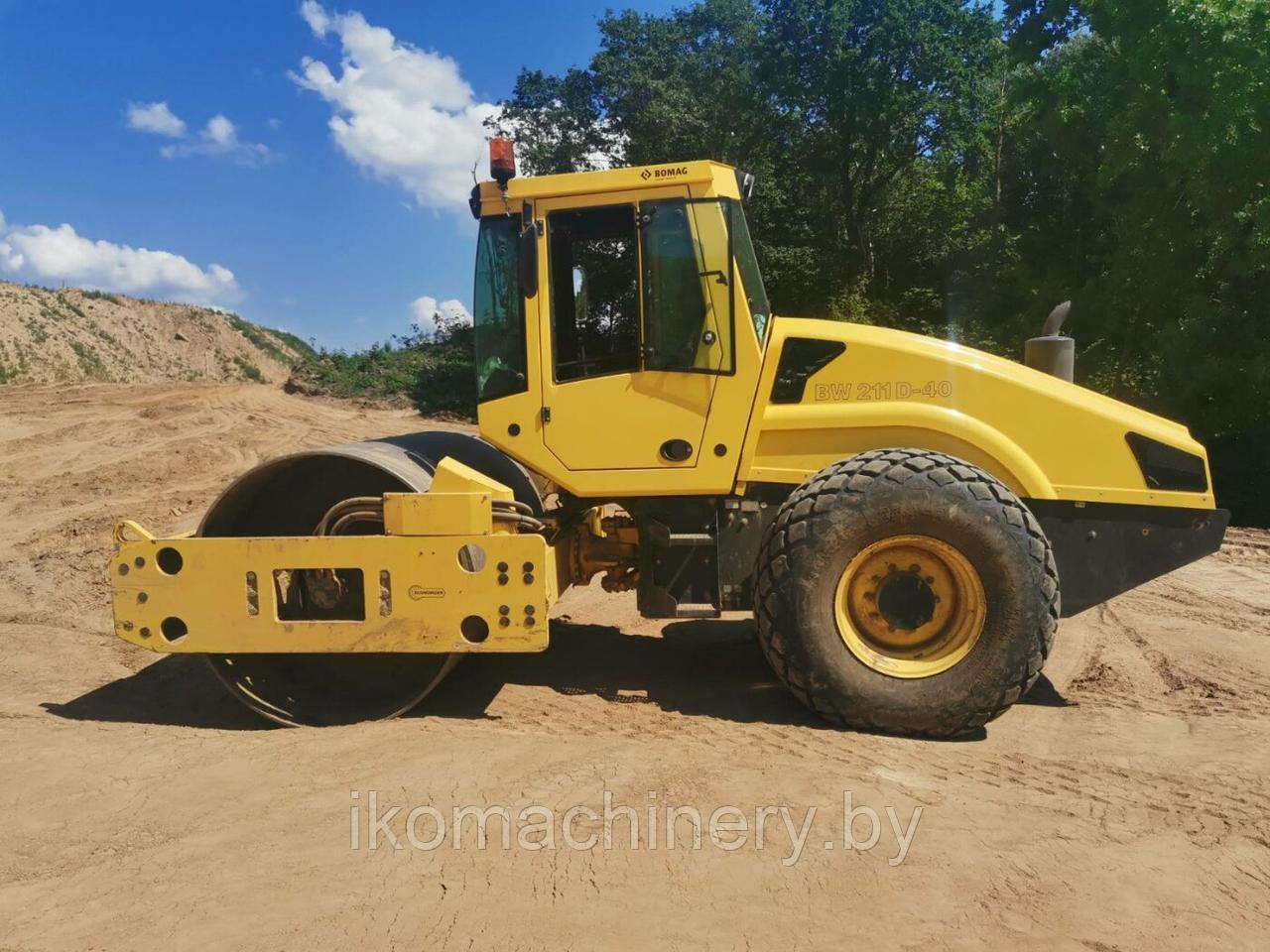 Каток Bomag BW211D-40 Б/у