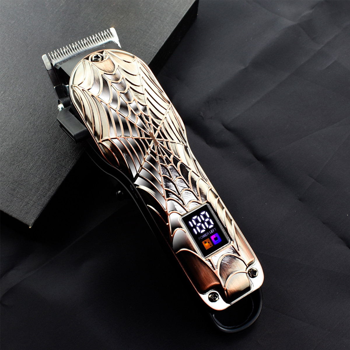 Машинка для стрижки волос, бритья бороды/усов Hair Clipper Geemy GM-6632 "SKULL". Аккумулятор высокой ёмкости - фото 7 - id-p186523563