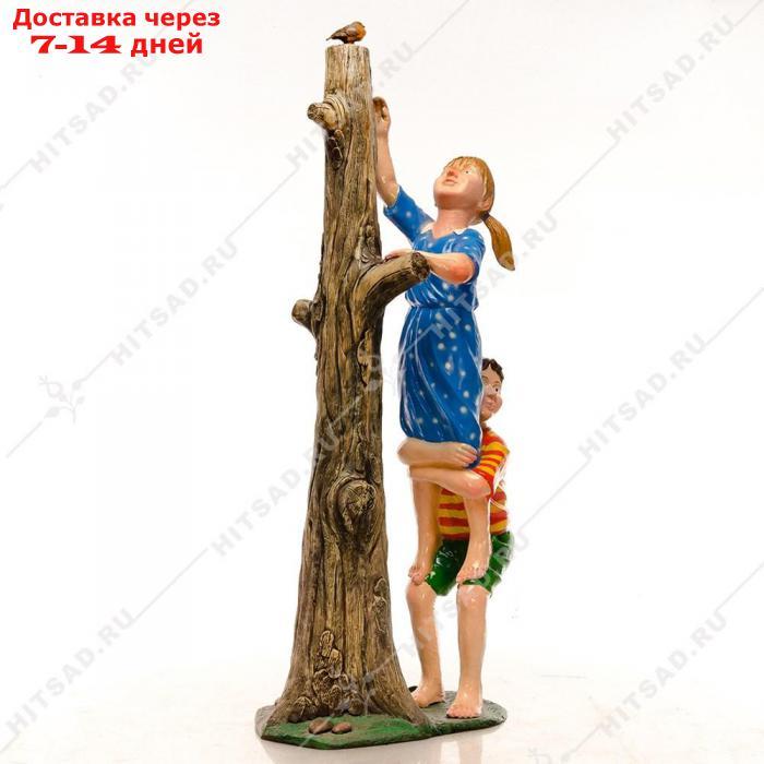 Фигура мальчик и девочка у дерева U08831 - фото 2 - id-p169899607