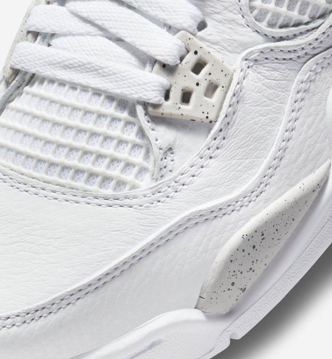 Кроссовки Nike Air Jordan 4 «White Oreo» - фото 10 - id-p186551267