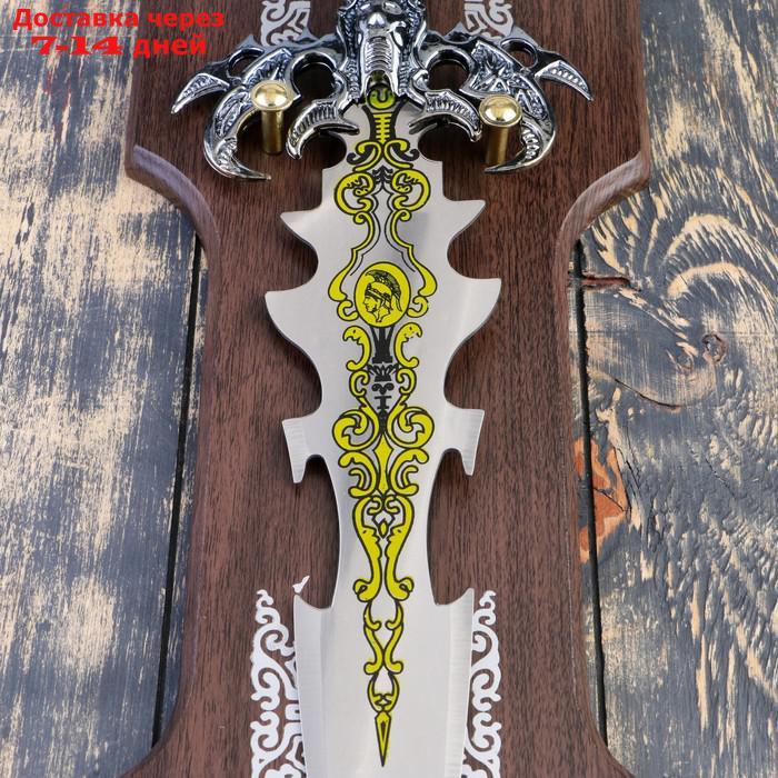 Сувенирный меч на планшете, резное лезвие с рисунком, когти орла на рукояти, клинок 41 см - фото 5 - id-p162307752