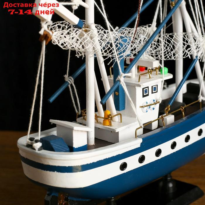 Корабль сувенирный "Ида", малый, голубые борта, сетка - фото 5 - id-p179668756