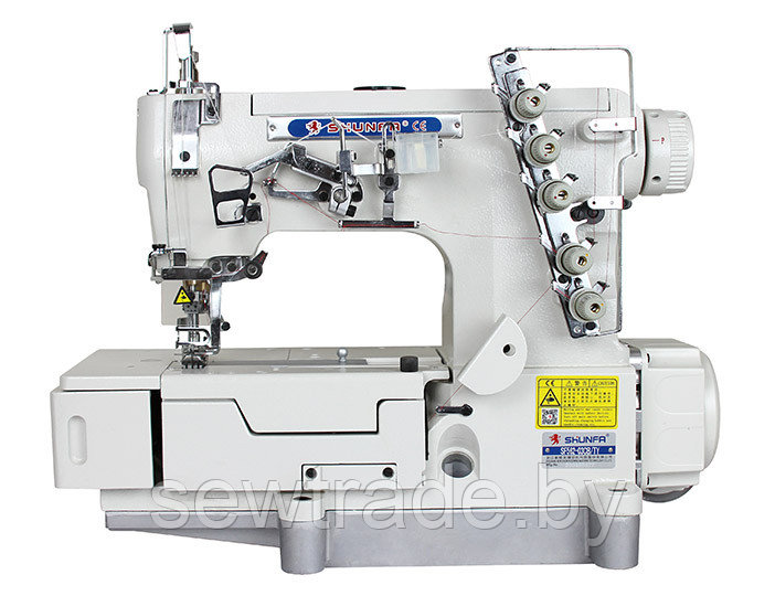 Распошивальная промышленная машина SHUNFA SF562-03CB/TY с окантователем в комплекте - фото 1 - id-p186632386
