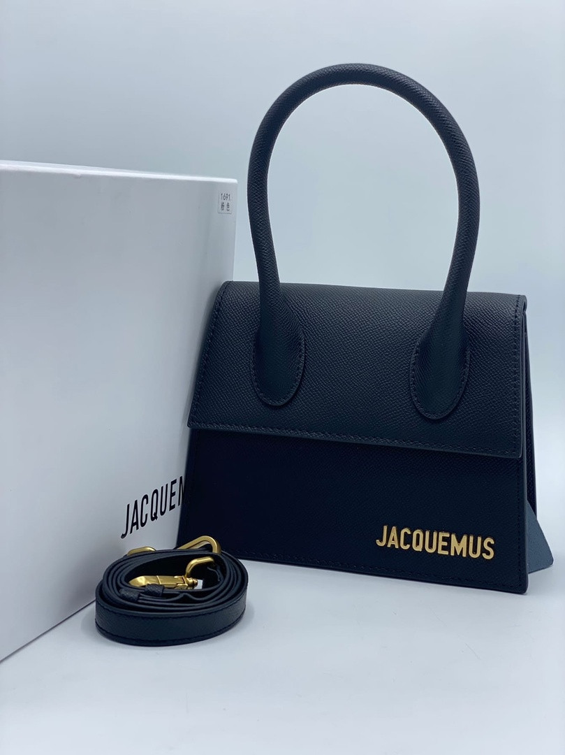 Брендовая сумка "Jacquemus" (под оригинал). [ПОД ЗАКАЗ 2-5 ДНЕЙ] [ПРЕДОПЛАТА]