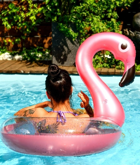 Надувной круг "Фламинго" с блестками 120 см
