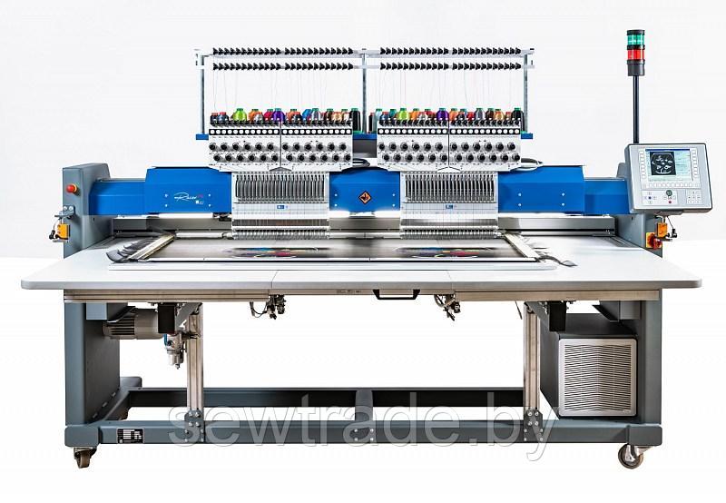 Промышленная двухголовочная вышивальная машина ZSK RACER 2XL поле вышивки 700 х 700 мм. - фото 1 - id-p187019783