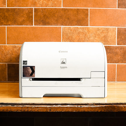 Canon i-SENSYS LBP5050, фото 2