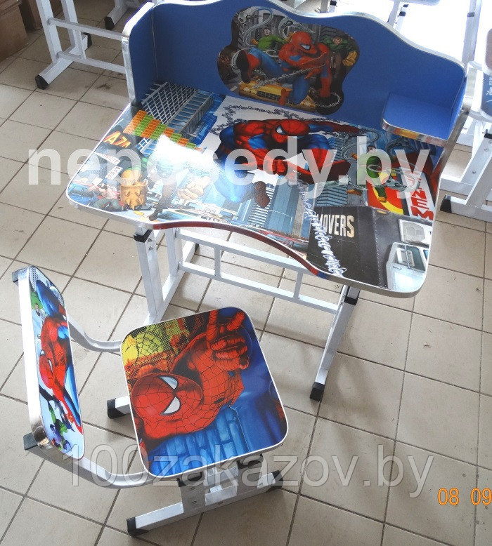 Комплект детской растущей мебели "Человек паук №2". Детский столик и стульчик.
