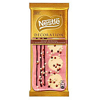 Шоколад молочный "Nestle. Decoration", 85 г, с клубникой