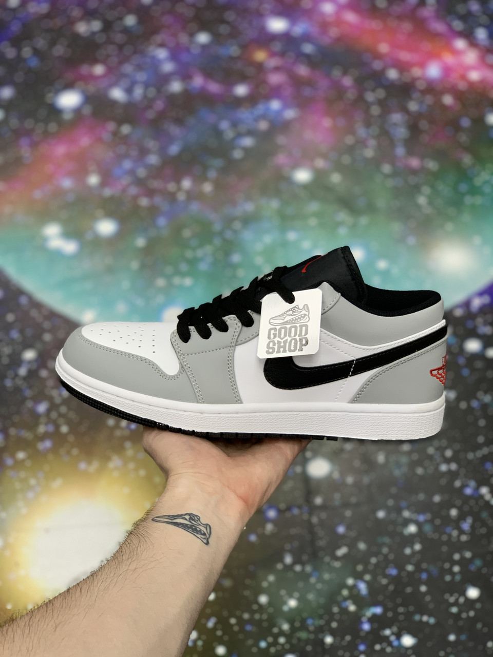 Кроссовки Air Jordan 1 Retro Grey White Black LOW