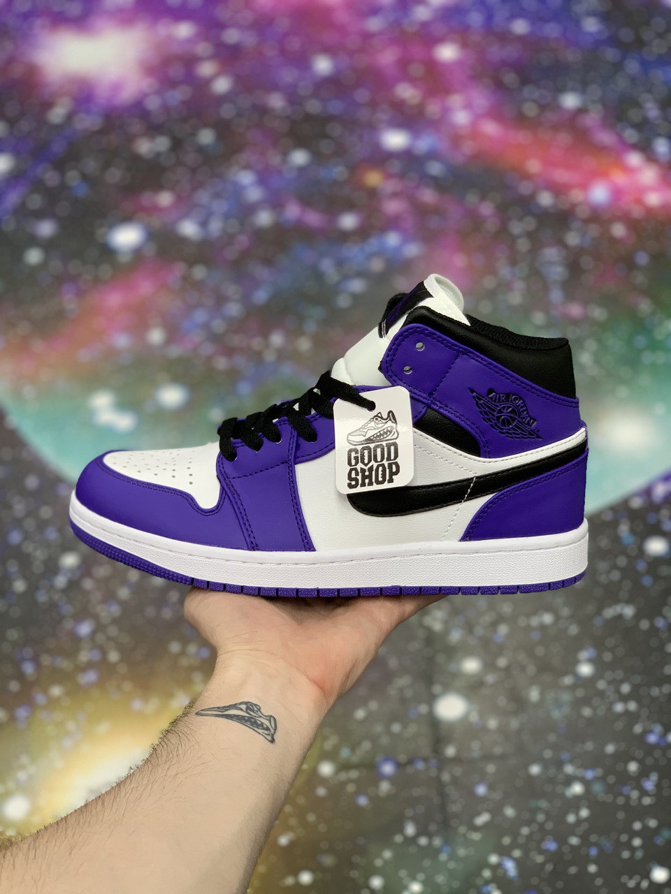 Кроссовки Air Jordan Retro 1 White Violet Black