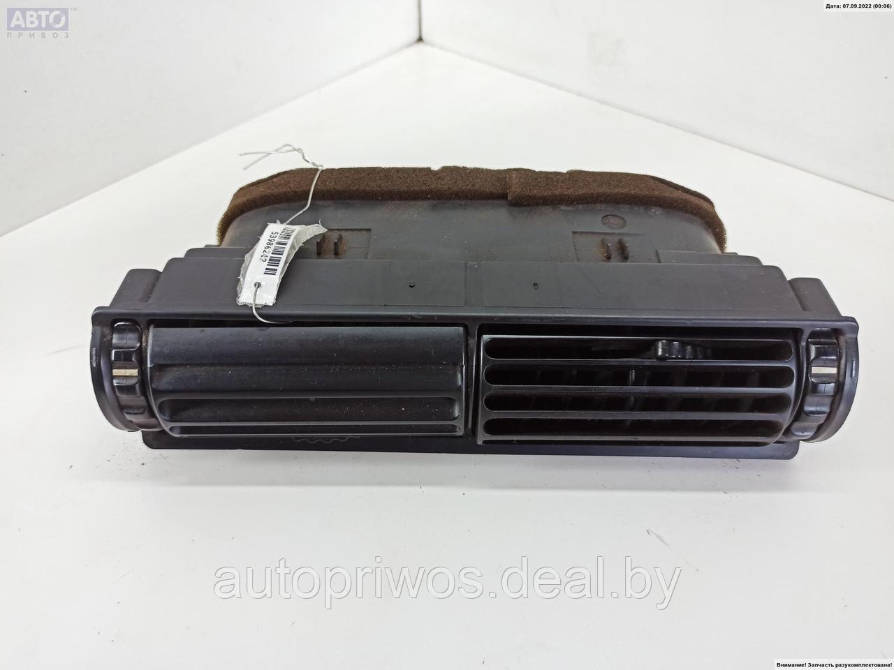Дефлектор обдува салона BMW 3 E30 (1982-1994) - фото 1 - id-p187754939