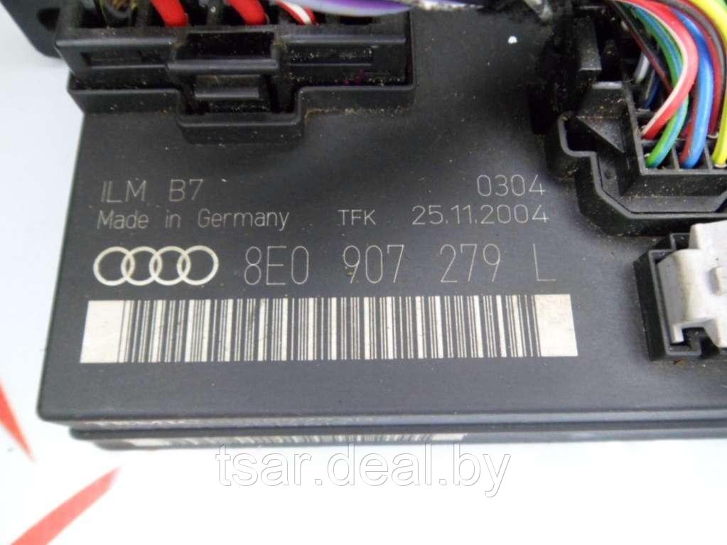 Блок управления светом (фарами) Audi A4 B7 (S4,RS4) (8E0907279L) - фото 2 - id-p188179063