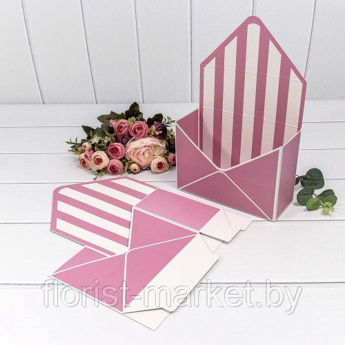Коробка "Конверт" 20*30*8 "Линии", пыльно-розовый - фото 1 - id-p188189354